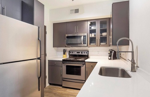 Tempe Apartamento | Landing at Ten01 On The Lake - Studio in Tempe