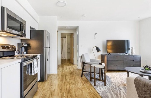 Gresham Apartamento | Landing at The Archibald - 1 Bedroom in Downtown Gresham
