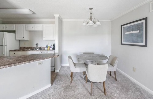Hermitage Apartamento | Landing at The Avalon of Hermitage Apartments - 2 Bedrooms in East Nashville