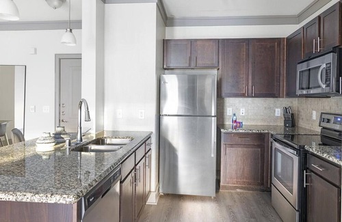 Northeast Carrollton Apartamento | Landing at The Avenues at Carrollton - 2 Bedrooms in Northeast Carrollton