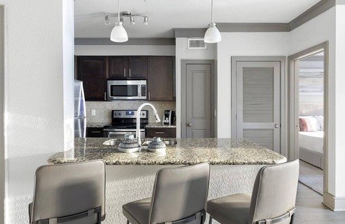 Northeast Carrollton Apartamento | Landing at The Avenues at Carrollton - 2 Bedrooms in Northeast Carrollton