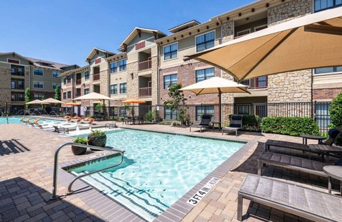 Northeast Carrollton Apartamento | Landing at The Avenues at Carrollton - 2 Bedrooms in Northeast Carrollton