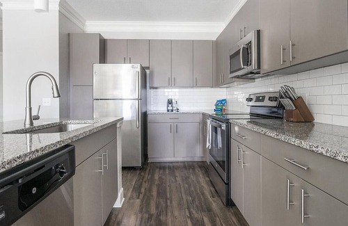 Cary Apartamento | Landing at The Crowne at Cary Park - 1 Bedroom in Cary Park