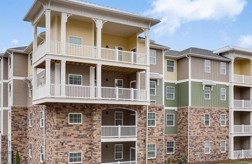 Cary Apartamento | Landing at The Crowne at Cary Park - 1 Bedroom in Cary Park