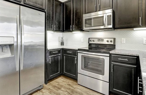 George Bush Park/Eldridge Apartamento | Landing at The Dawson - 1 Bedroom in Westside