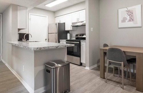 Church Street Apartamento | Landing at The Hub at 934 - 2 Bedrooms in River...
