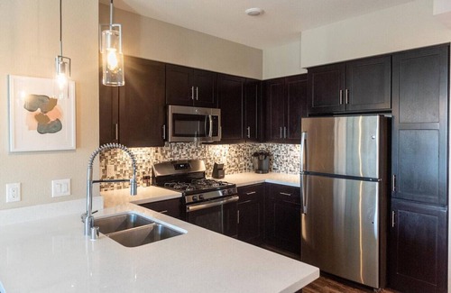 Rhodes Ranch Apartamento | Landing at The Mercer - 1 Bedroom in Rhodes Ranch