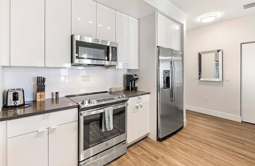 Port Tampa City Apartamento | Landing at The Pointe on Westshore - 2 Bedrooms...