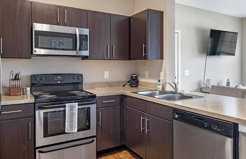 Columbus Apartamento | Landing at The View at Polaris - 1 Bedroom in Far North