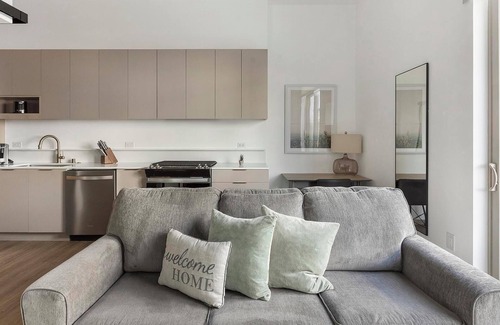 Spring Valley Apartamento | Landing at Vestra at UnCommons - Studio in Spri...