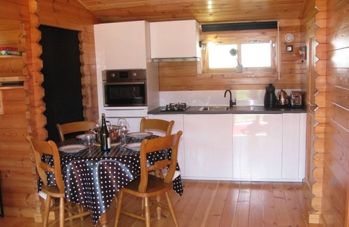 Lion-sur-Mer Chalet De Esquí | junto al mar, chalet de madera nuevo con tándem
