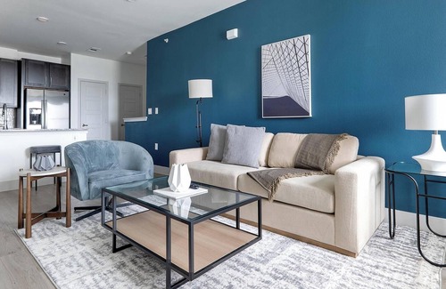 Austin Apartamento | Landing | Incredible 1BD, Pool, Gym