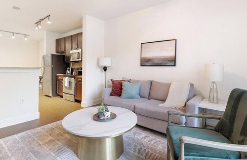 Park Central Apartamento | Landing | Beautiful 1BD, Gym, Clubhouse