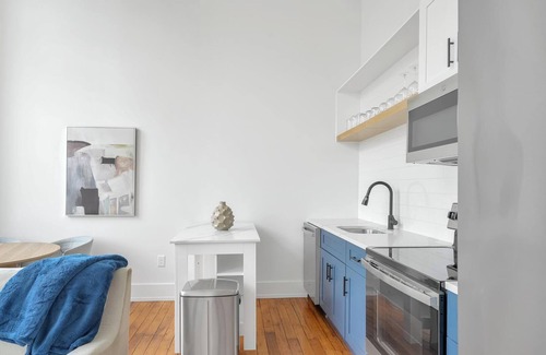 Greenville Apartamento | Landing at The American Spinning Mill - 2 Bedro...