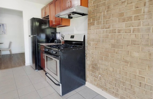 Greenbelt Apartamento | Landing | Beautiful 2BD, Pool, Gym