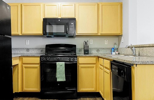 Downtown Indianapolis Apartamento | Landing | Beautiful 1BD, Rooftop Lounge, Gym
