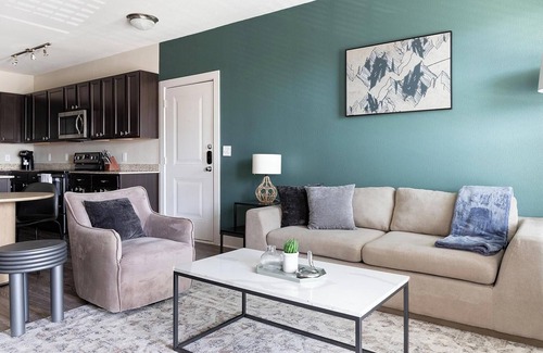 Gruene Apartamento | Landing at Lakeview Villas - 1 Bedroom in New B...