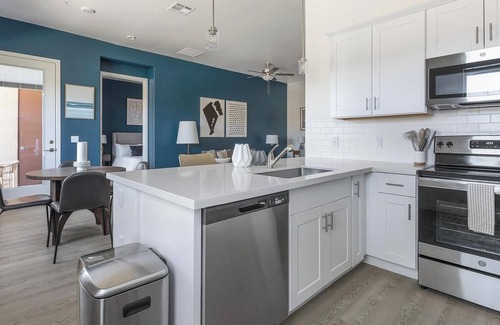 Oro Valley Apartamento | Landing | Chic 2BD, Pool