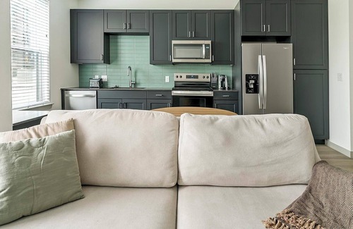 Northside Apartamento | Landing | Stunning Studio, Clubhouse, Pool