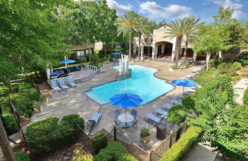 Briarforest Apartamento | Landing | Incredible 1BD, Gym, Pool