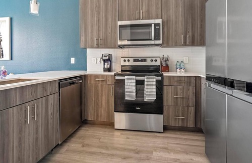 San Antonio Apartamento | Landing | Amazing 1BD, Clubhouse, Pool