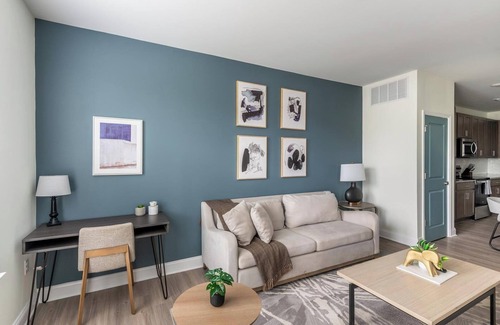 Wilmington Apartamento | Landing | Modern 1BD, Gym, Pool