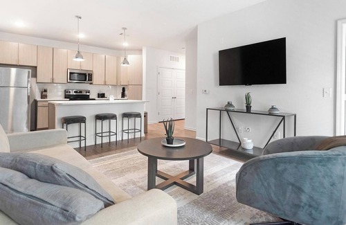 Cordova Apartamento | Landing | Beautiful 1BD, Yoga Studio, Pool