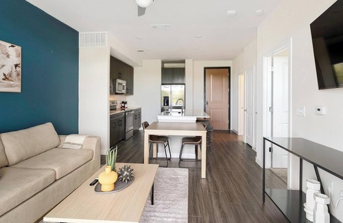 Wetmore Apartamento | Landing | Modern 1BD, Gym, Clubhouse