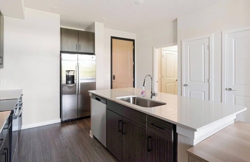 Wetmore Apartamento | Landing | Modern 1BD, Gym, Clubhouse