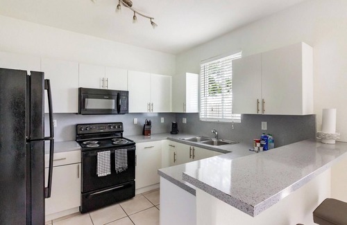 Homestead Apartamento | Landing | Amazing 3BD, Pool