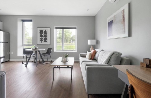 Nashville Apartamento | Landing at Fifty Forty Flats - Studio in Lenox ...