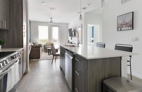 San Antonio Apartamento | Landing | Amazing 1BD, Pool, Gym
