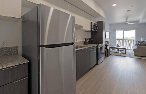North Mountain Apartamento | Landing | Stunning 1BD, Gym, Pool