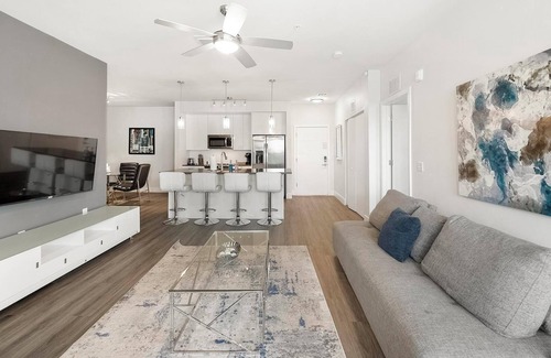 Port Tampa City Apartamento | Landing | Stunning 2BD, Clubhouse, Gym