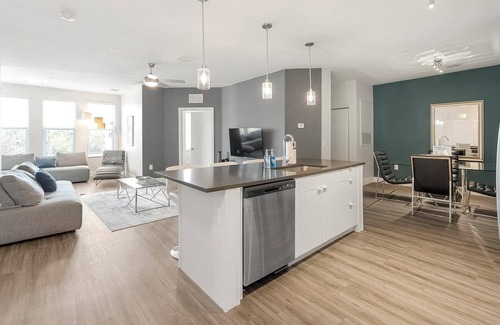 Port Tampa City Apartamento | Landing | Stunning 2BD, Clubhouse, Gym
