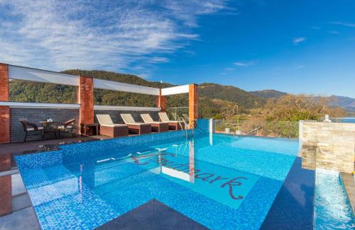 Pokhara Hotel | Landmark Pokhara