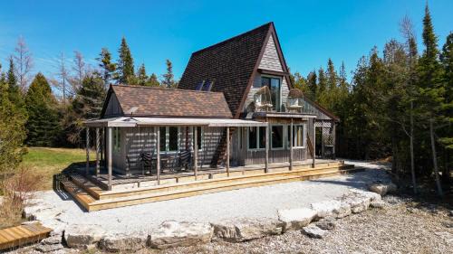 Tobermory Casa | Lands End Private Lakeside Escape