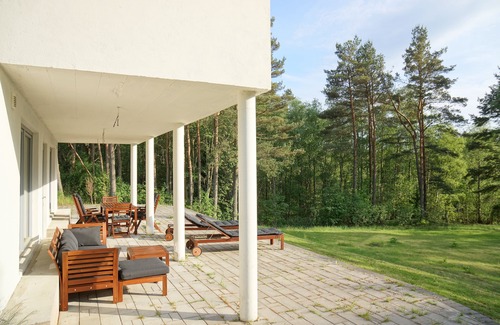 Korsveka Villa | NUEVO: Villa de tierra en el lago de baño en naturaleza idílica