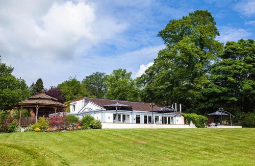 High Wycombe Hotel | Lane End