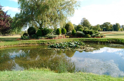 High Wycombe Hotel | Lane End