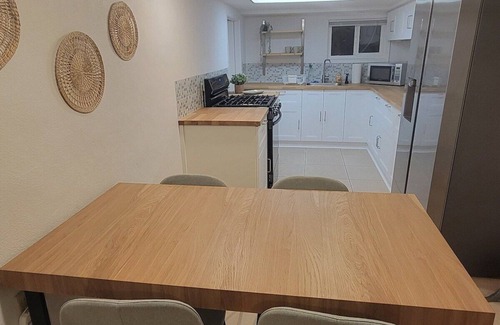 Loma Linda Casa | Lane Street · Cute condo w/2 suites near Loma Linda University