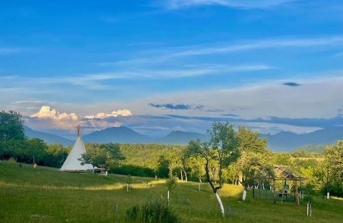 Josenii Bargaului Otro | Langaland Glamping