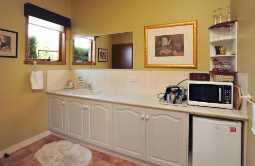 Yarra Junction Cabina | Langbrook Farm