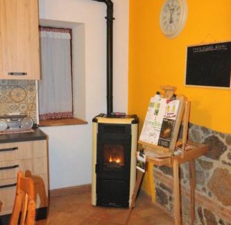 San Lorenzo Nuovo Apartamento | L’ANGOLETTO