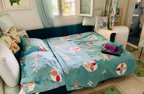 Risan Casa | Laniakea small apartment in shared house