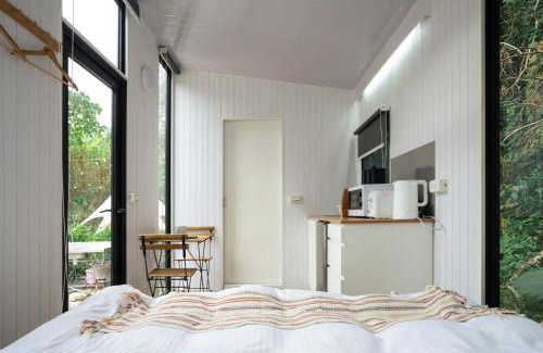 Xinyi Casa | Lanka 1 by Tiny Away