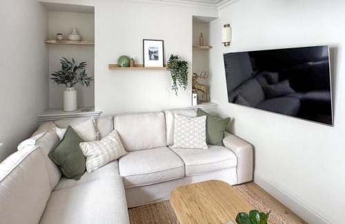 Brecon Casa | Lansdowne House