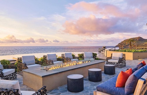 Foster Village Casa | Laola 4-Bdrm Townhouse,Breathtaking Views,Swimming pool & Carpor