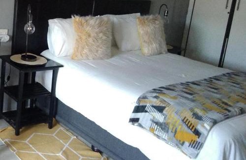Phuthaditjhaba Casa | Lapaleholo Guesthouse