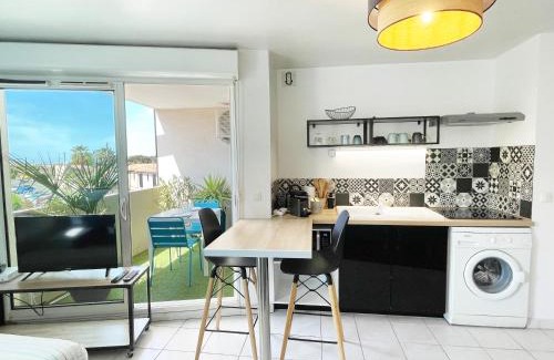 Vielle-Chapelle Apartamento | Lapin Blanc - Joli studio avec terrasse